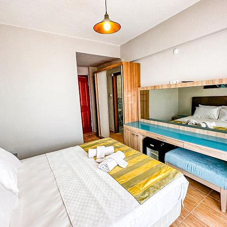 Grand Avsa Otel Мармара-Адасі Екстер'єр фото